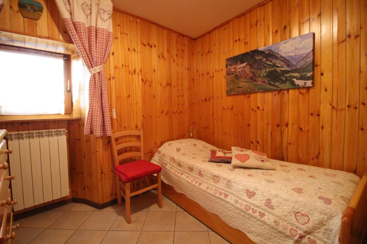 Lo Stambecco Holiday Apartment - Affitti Brevi Italia Brusson Exterior foto